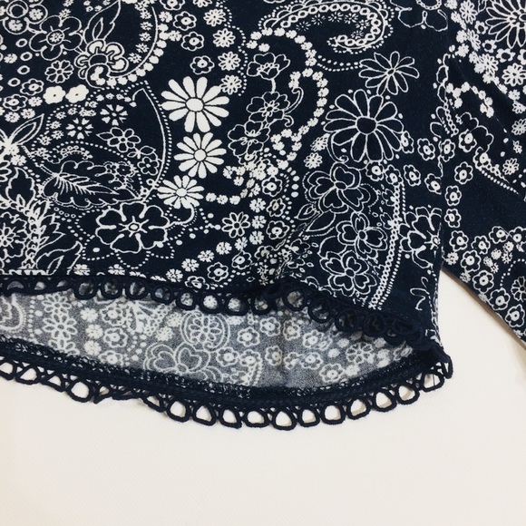 Joe fresh paisley light summer shorts - Picture 2 of 8